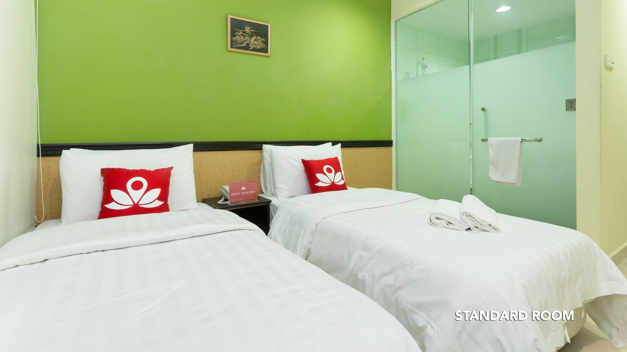 Zen Rooms Twin Hotel Куала Лумпур Екстериор снимка