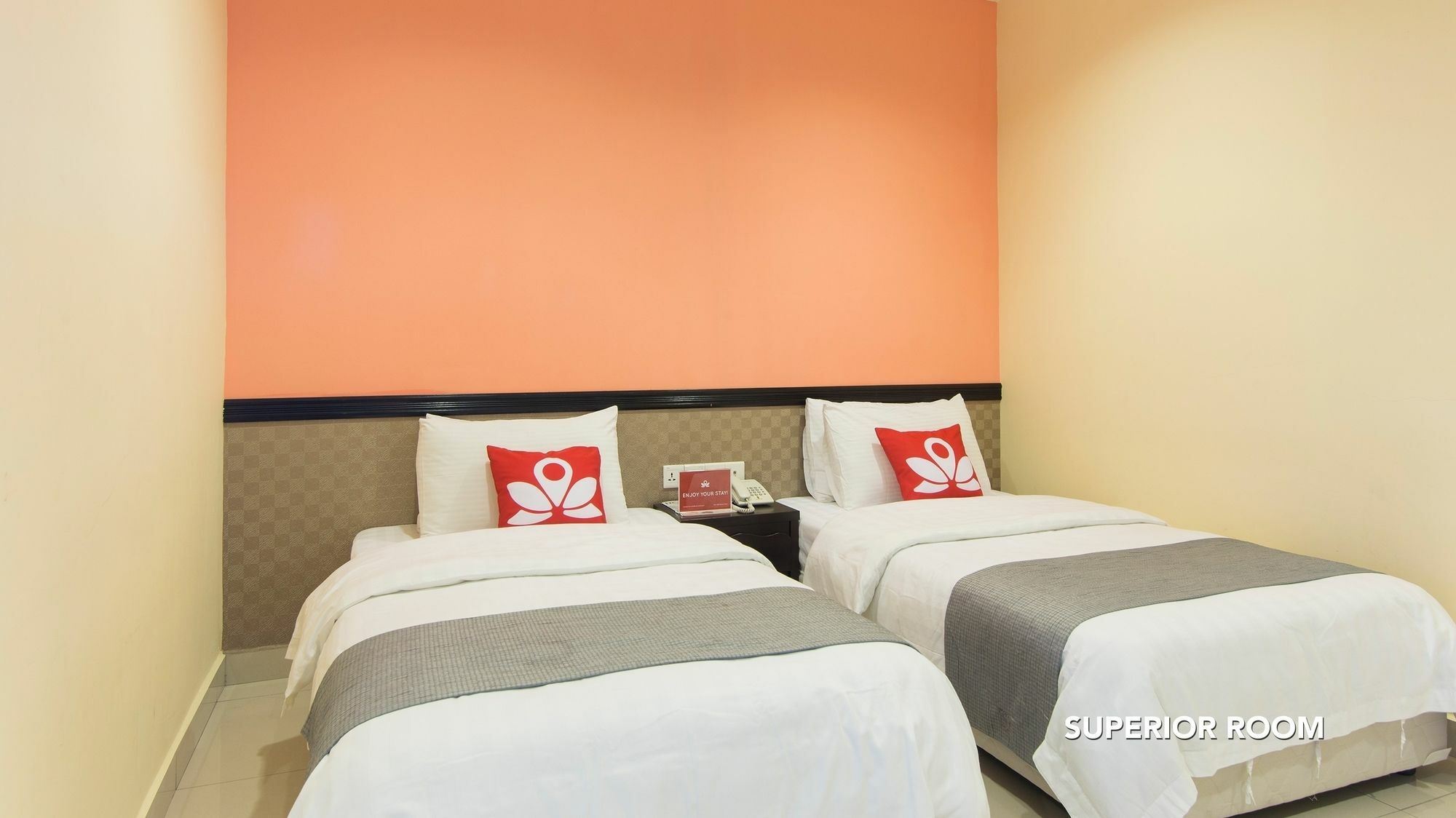 Zen Rooms Twin Hotel Куала Лумпур Екстериор снимка